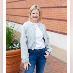 NWT James light gray soft pocketed bubble bomber jacket, small